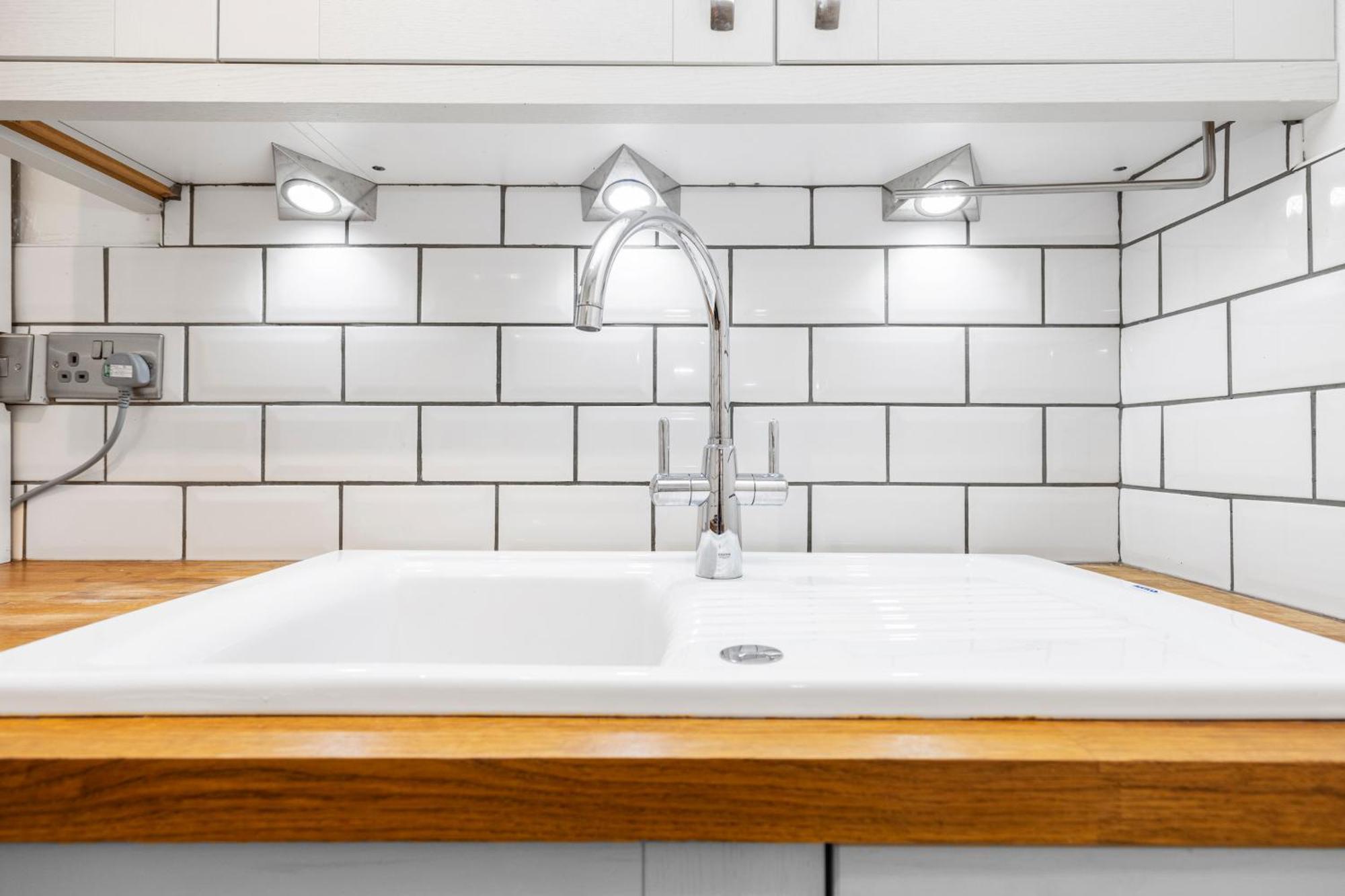 Joivy Modern Flat In City Centre - For Up To 3 Guests Apartment Edinburgh Exterior foto