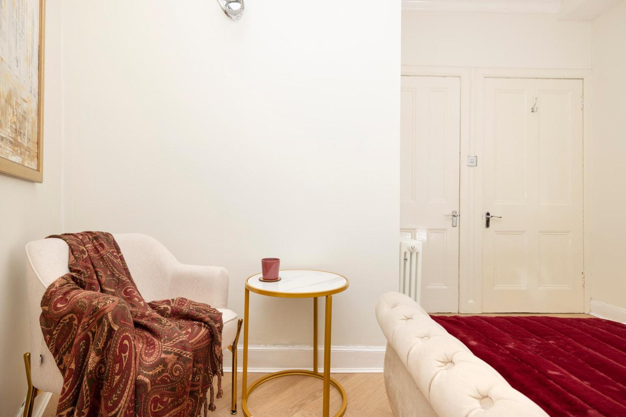 Joivy Modern Flat In City Centre - For Up To 3 Guests Apartment Edinburgh Exterior foto